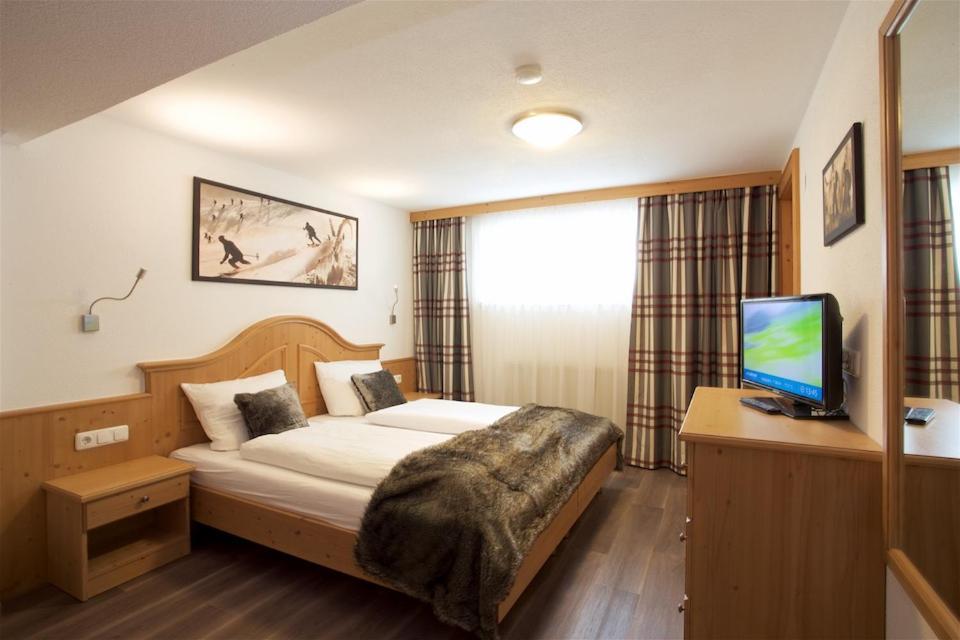 Haus Zangerl Inkl Sommer-Karte Premium Sankt Anton am Arlberg Exteriör bild