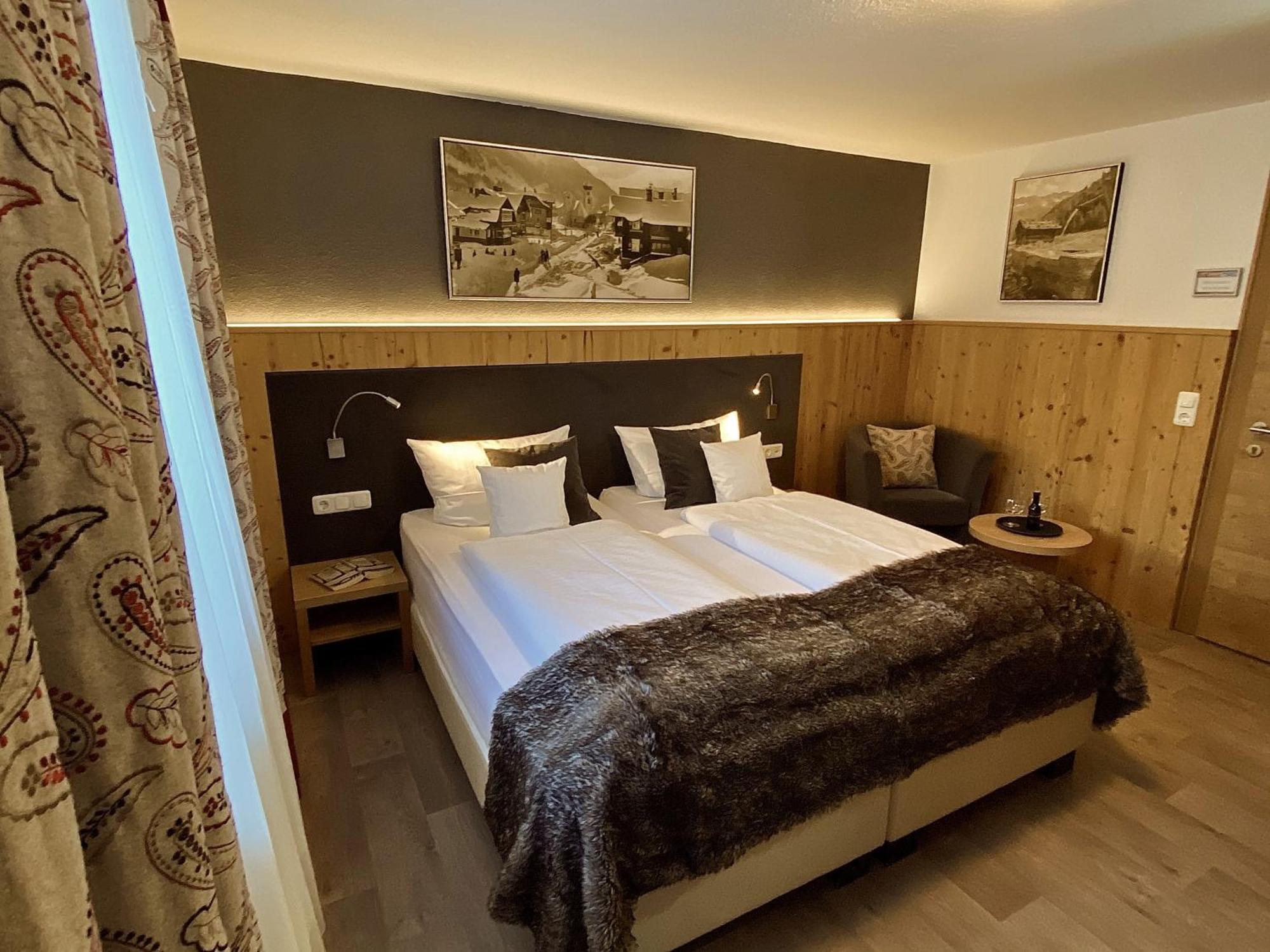 Haus Zangerl Inkl Sommer-Karte Premium Sankt Anton am Arlberg Exteriör bild