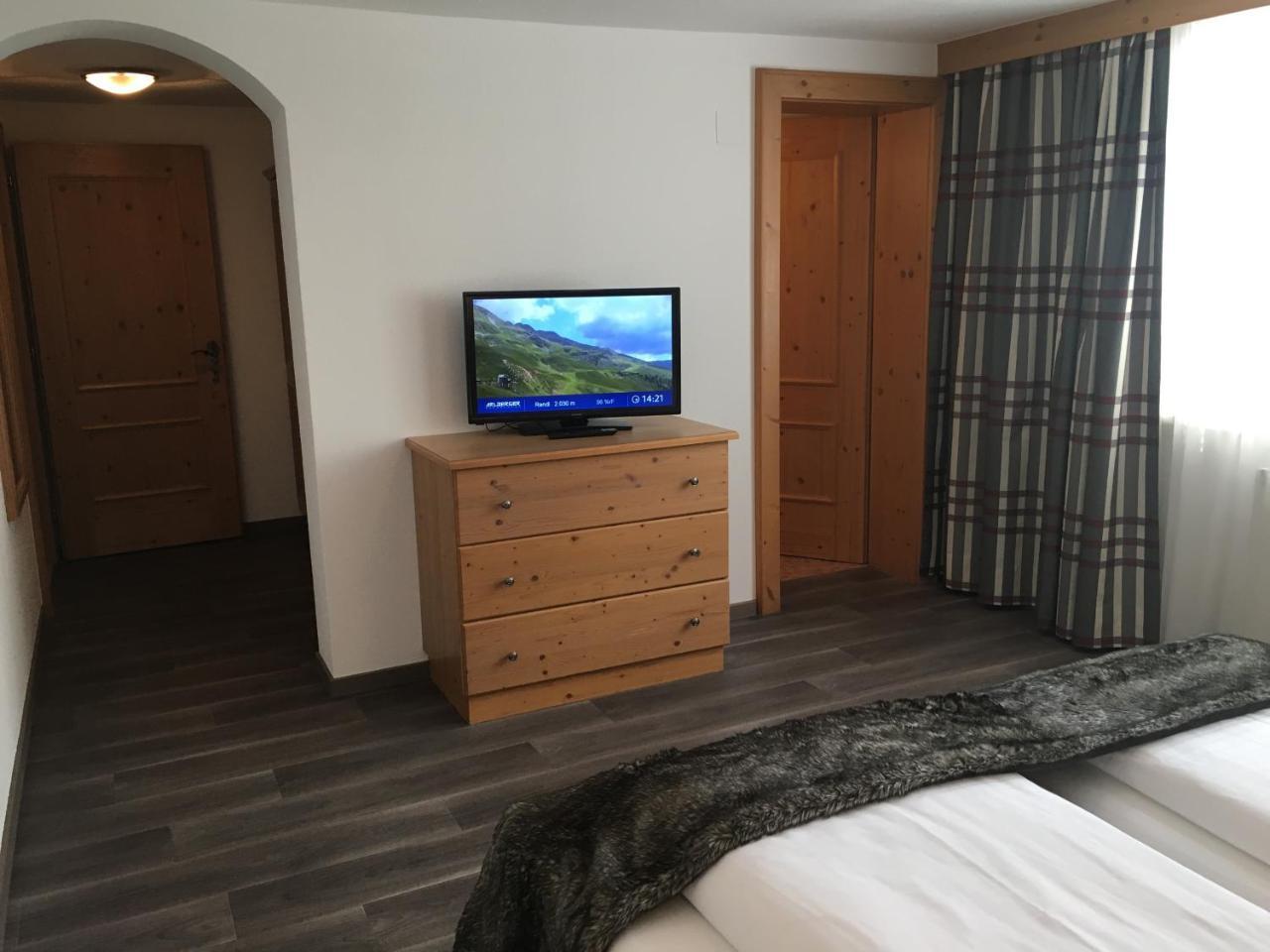 Haus Zangerl Inkl Sommer-Karte Premium Sankt Anton am Arlberg Exteriör bild