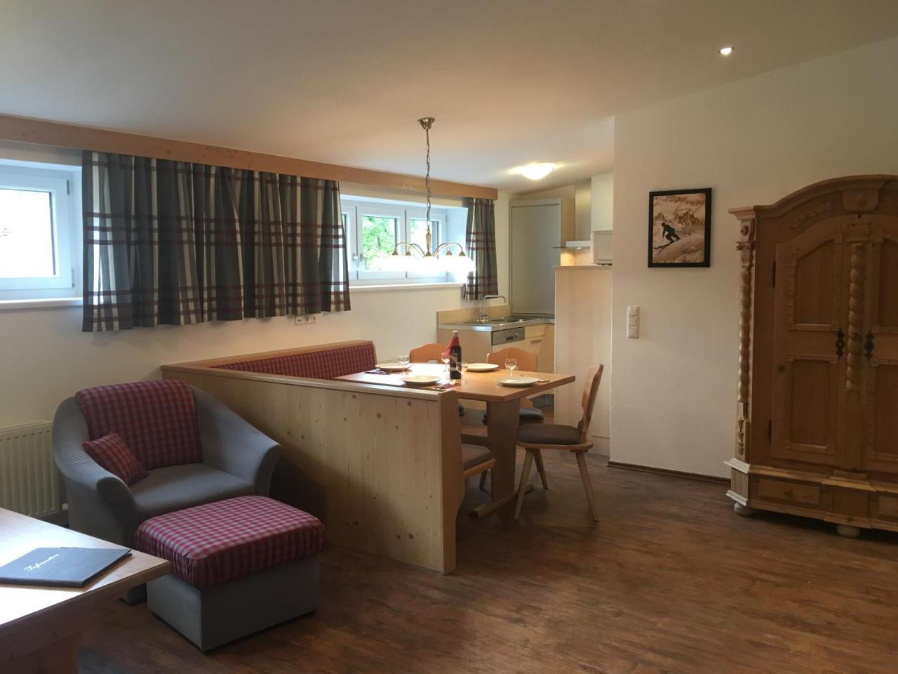 Haus Zangerl Inkl Sommer-Karte Premium Sankt Anton am Arlberg Exteriör bild