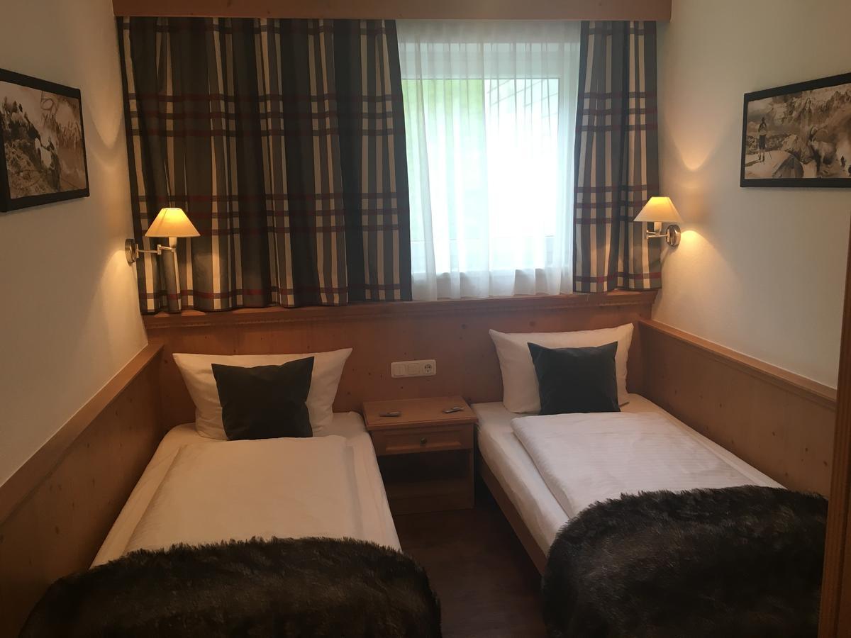 Haus Zangerl Inkl Sommer-Karte Premium Sankt Anton am Arlberg Exteriör bild